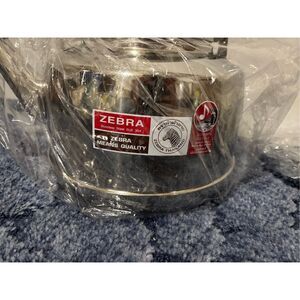 Brand New ZEBRA Teapot SUS304 Stainless Steel Whistling Sound Kettle 4.5 Liter
